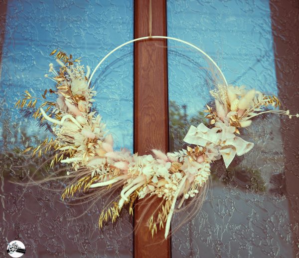 Couronne blanche, rose et doré