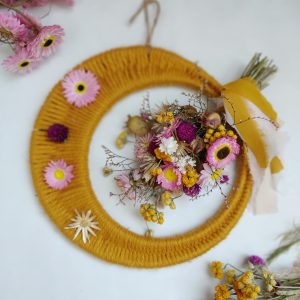 Cercle de lune fleuris